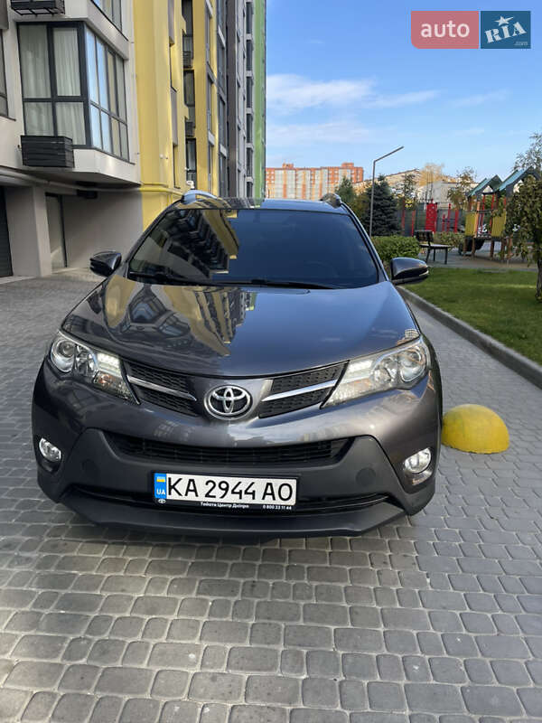 Внедорожник / Кроссовер Toyota RAV4 2014 в Днепре фото 6 Внедорожник / Кроссовер Toyota RAV4 2014 в Днепре