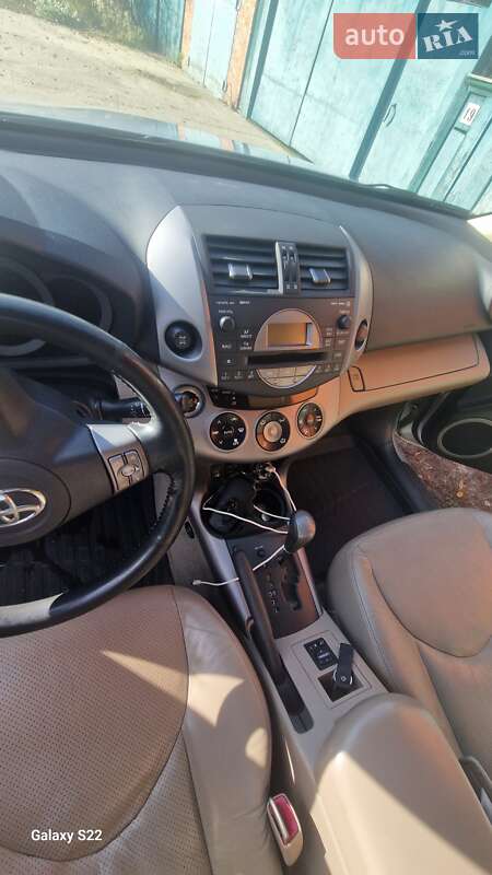 Внедорожник / Кроссовер Toyota RAV4 2008 в Лебедине