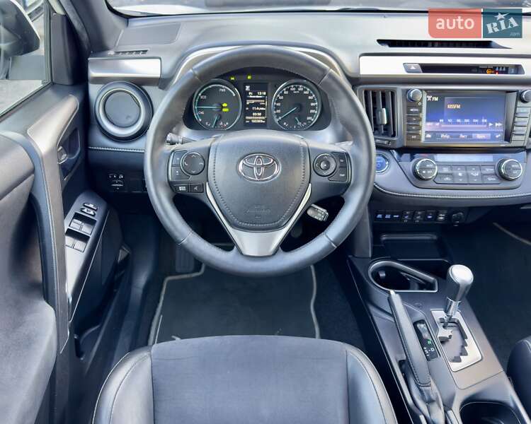 Внедорожник / Кроссовер Toyota RAV4 2016 в Киеве фото 24 Внедорожник / Кроссовер Toyota RAV4 2016 в Киеве