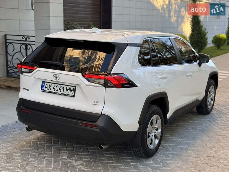 Внедорожник / Кроссовер Toyota RAV4 2022 в Одессе фото 13 Внедорожник / Кроссовер Toyota RAV4 2022 в Одессе