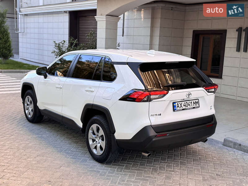 Внедорожник / Кроссовер Toyota RAV4 2022 в Одессе фото 22 Внедорожник / Кроссовер Toyota RAV4 2022 в Одессе