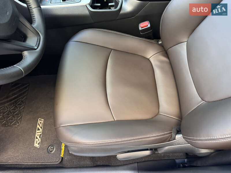 Внедорожник / Кроссовер Toyota RAV4 2022 в Одессе фото 40 Внедорожник / Кроссовер Toyota RAV4 2022 в Одессе