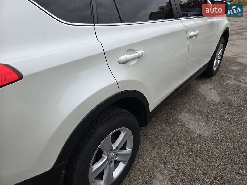Внедорожник / Кроссовер Toyota RAV4 2013 в Каменском фото 9 Внедорожник / Кроссовер Toyota RAV4 2013 в Каменском