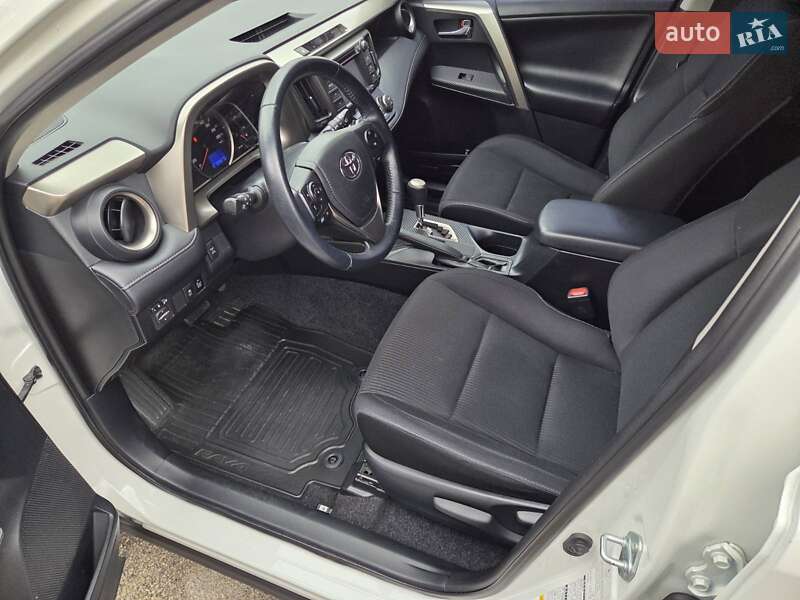 Внедорожник / Кроссовер Toyota RAV4 2013 в Каменском фото 23 Внедорожник / Кроссовер Toyota RAV4 2013 в Каменском