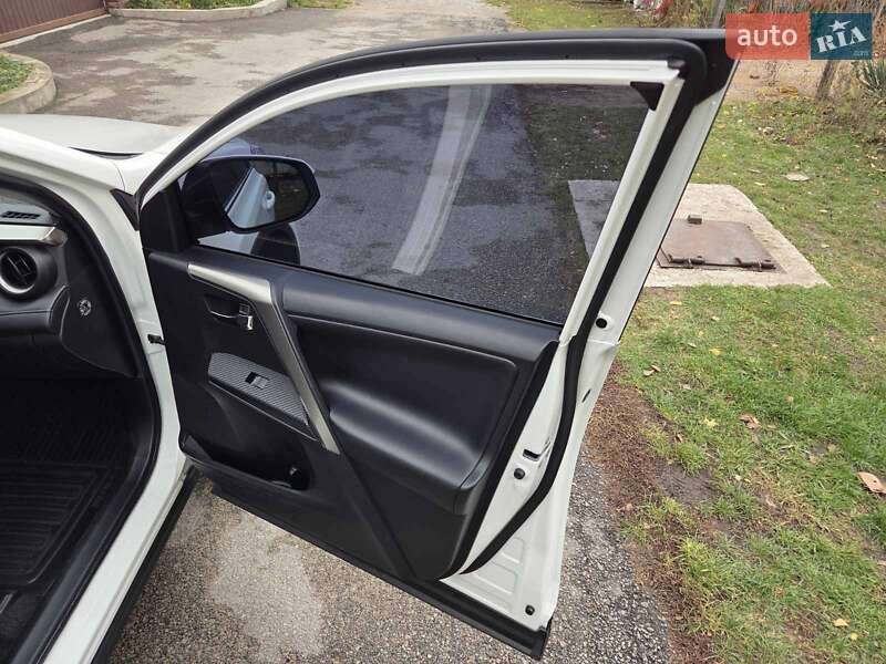 Внедорожник / Кроссовер Toyota RAV4 2013 в Каменском фото 35 Внедорожник / Кроссовер Toyota RAV4 2013 в Каменском