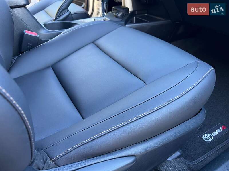 Внедорожник / Кроссовер Toyota RAV4 2014 в Одессе фото 23 Внедорожник / Кроссовер Toyota RAV4 2014 в Одессе