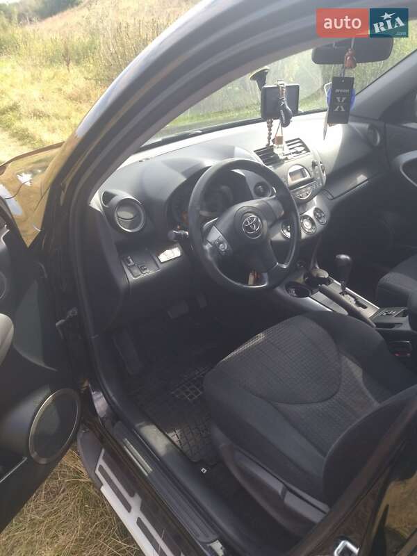 Позашляховик / Кросовер Toyota RAV4 2008 в Білій Церкві