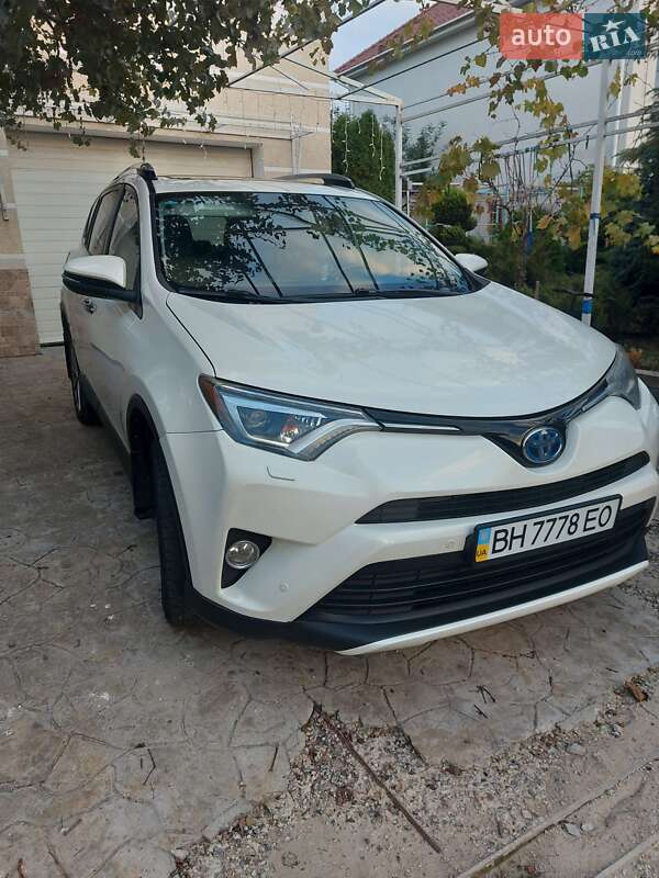 Внедорожник / Кроссовер Toyota RAV4 2016 в Одессе фото 9 Внедорожник / Кроссовер Toyota RAV4 2016 в Одессе
