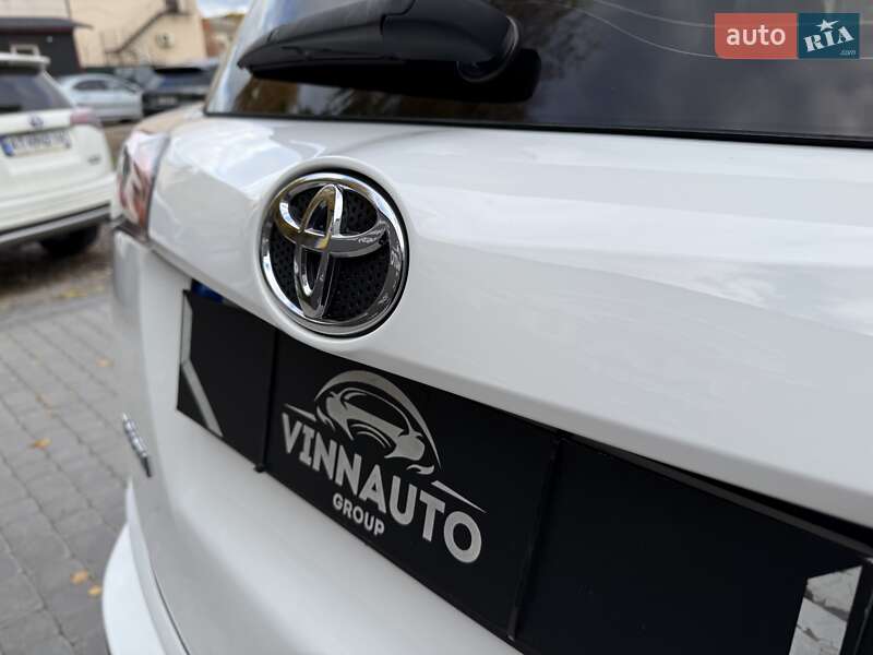 Внедорожник / Кроссовер Toyota RAV4 2017 в Виннице фото 38 Внедорожник / Кроссовер Toyota RAV4 2017 в Виннице