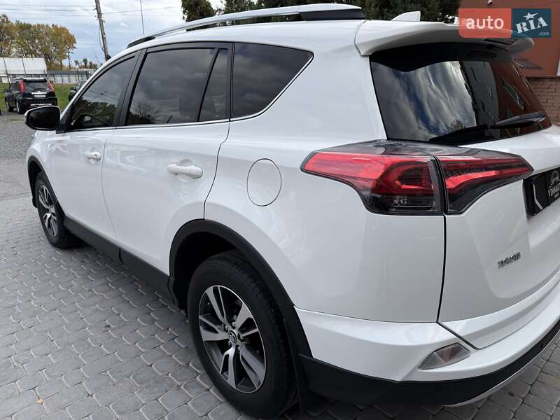 Внедорожник / Кроссовер Toyota RAV4 2017 в Виннице фото 40 Внедорожник / Кроссовер Toyota RAV4 2017 в Виннице