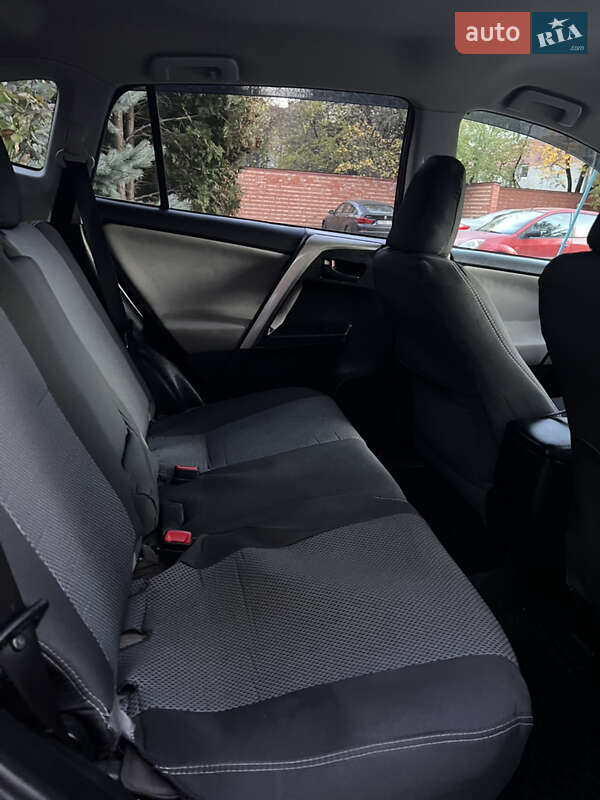 Позашляховик / Кросовер Toyota RAV4 2015 в Івано-Франківську фото 15 Позашляховик / Кросовер Toyota RAV4 2015 в Івано-Франківську