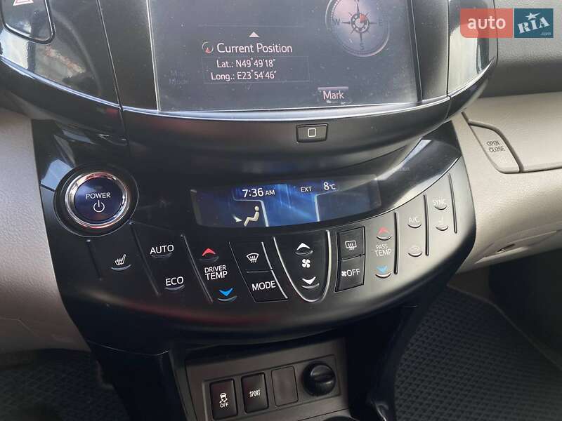 Внедорожник / Кроссовер Toyota RAV4 2012 в Львове