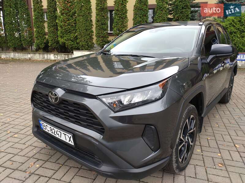 Внедорожник / Кроссовер Toyota RAV4 2020 в Ровно фото 33 Внедорожник / Кроссовер Toyota RAV4 2020 в Ровно