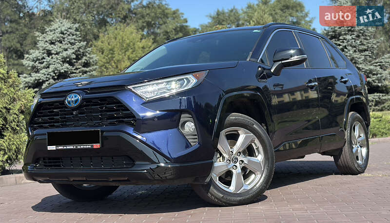 Внедорожник / Кроссовер Toyota RAV4 2021 в Днепре фото 2 Внедорожник / Кроссовер Toyota RAV4 2021 в Днепре