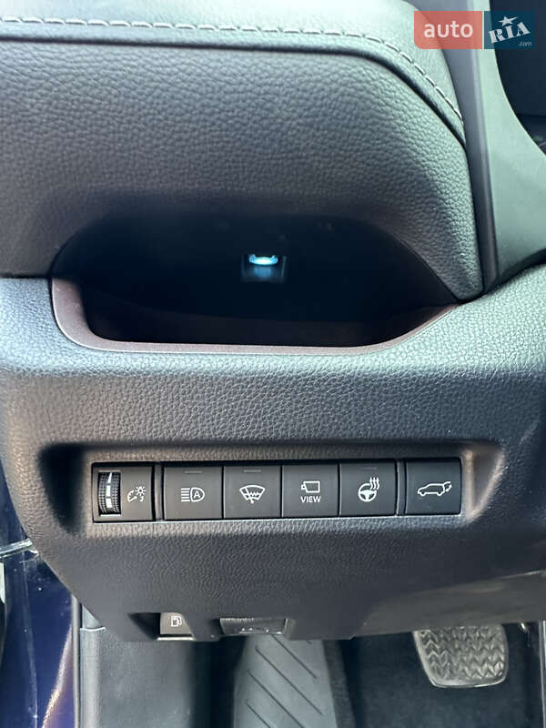 Внедорожник / Кроссовер Toyota RAV4 2021 в Днепре фото 43 Внедорожник / Кроссовер Toyota RAV4 2021 в Днепре