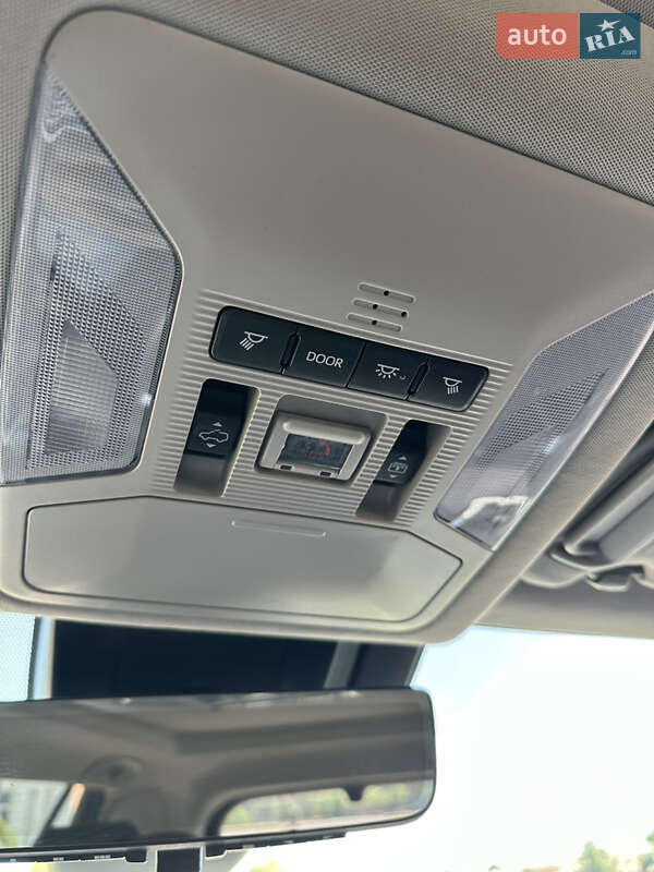 Внедорожник / Кроссовер Toyota RAV4 2021 в Днепре фото 51 Внедорожник / Кроссовер Toyota RAV4 2021 в Днепре