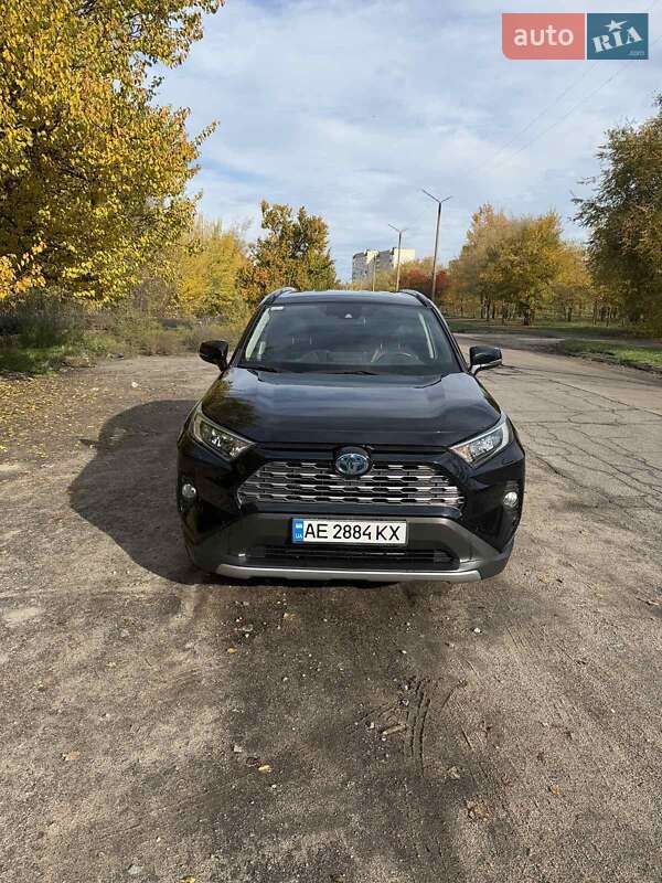 Позашляховик / Кросовер Toyota RAV4 2019 в Жовтих Водах фото 11 Позашляховик / Кросовер Toyota RAV4 2019 в Жовтих Водах