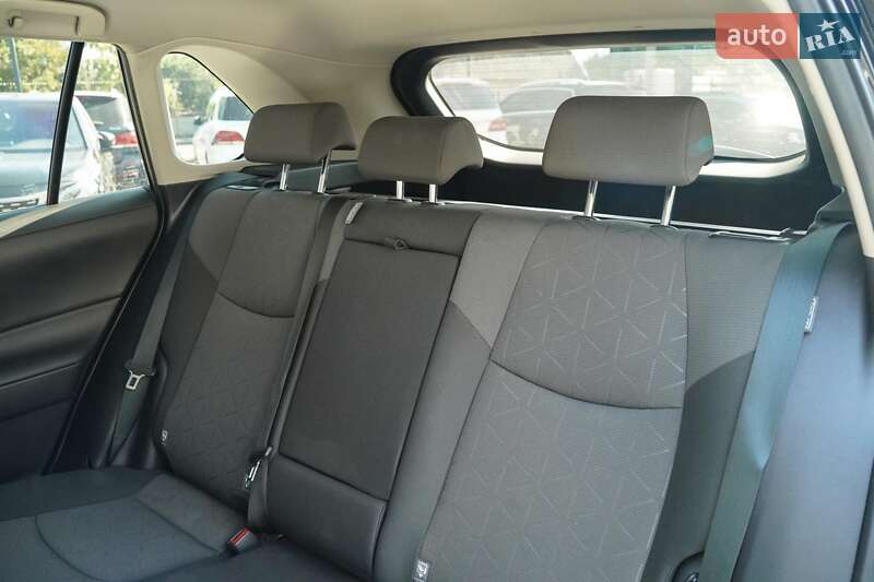 Позашляховик / Кросовер Toyota RAV4 2020 в Чернівцях фото 31 Позашляховик / Кросовер Toyota RAV4 2020 в Чернівцях