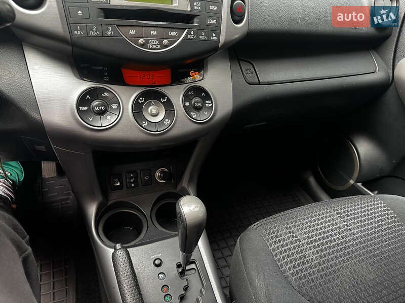 Внедорожник / Кроссовер Toyota RAV4 2007 в Киеве фото 45 Внедорожник / Кроссовер Toyota RAV4 2007 в Киеве