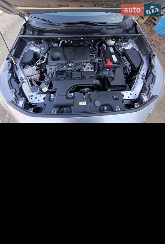 Внедорожник / Кроссовер Toyota RAV4 2021 в Косове