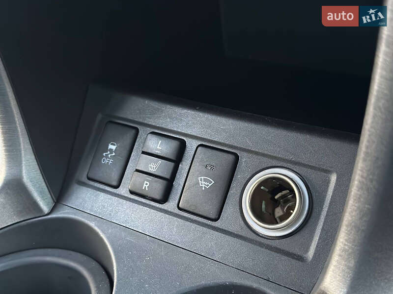 Внедорожник / Кроссовер Toyota RAV4 2011 в Днепре фото 39 Внедорожник / Кроссовер Toyota RAV4 2011 в Днепре