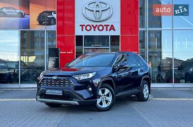 Внедорожник / Кроссовер Toyota RAV4 2019 в Ивано-Франковске Внедорожник / Кроссовер Toyota RAV4 2019 в Ивано-Франковске