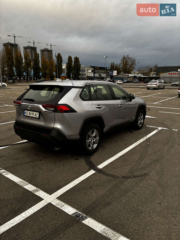 Внедорожник / Кроссовер Toyota RAV4 2023 в Киеве фото 12 Внедорожник / Кроссовер Toyota RAV4 2023 в Киеве