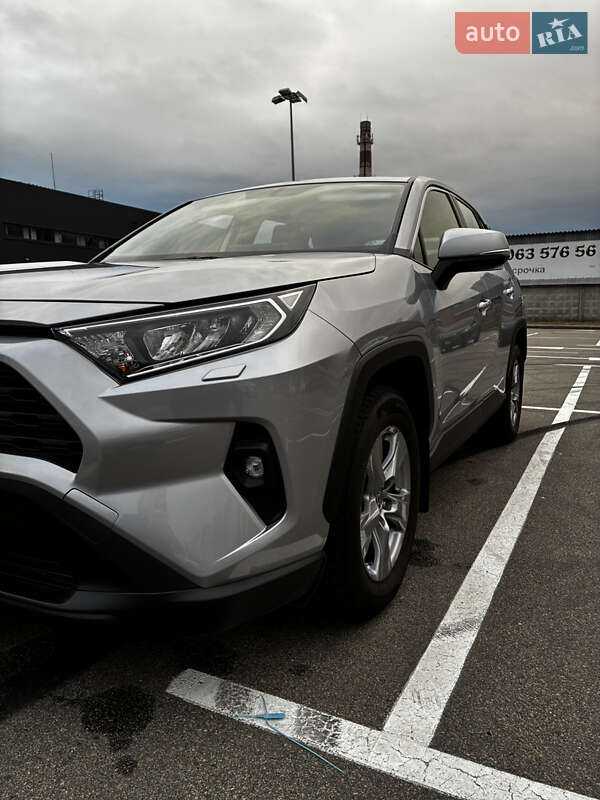Внедорожник / Кроссовер Toyota RAV4 2023 в Киеве фото 8 Внедорожник / Кроссовер Toyota RAV4 2023 в Киеве