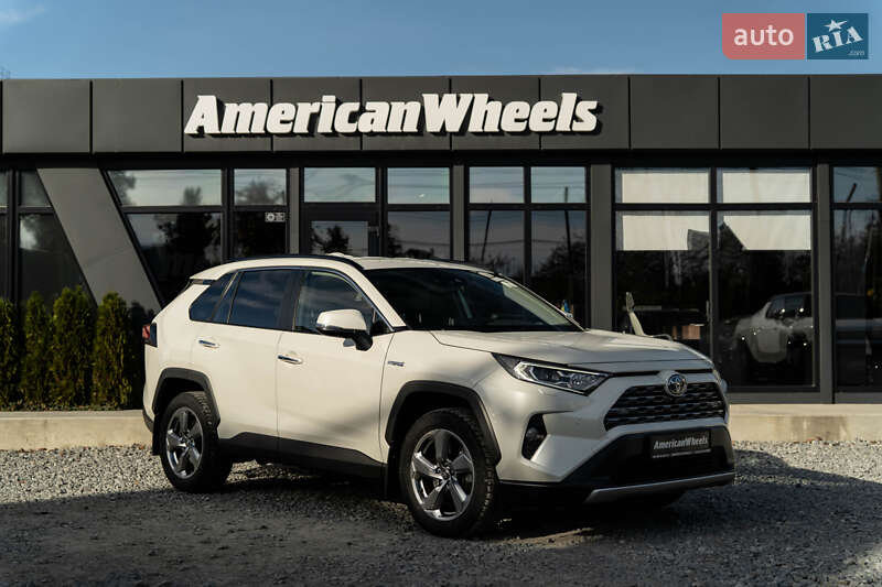 Внедорожник / Кроссовер Toyota RAV4 2020 в Черновцах фото 3 Внедорожник / Кроссовер Toyota RAV4 2020 в Черновцах