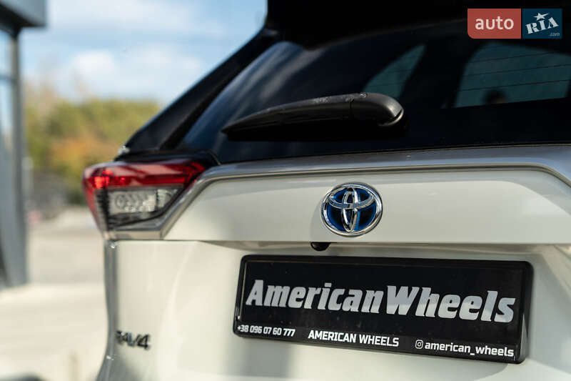 Внедорожник / Кроссовер Toyota RAV4 2020 в Черновцах фото 7 Внедорожник / Кроссовер Toyota RAV4 2020 в Черновцах