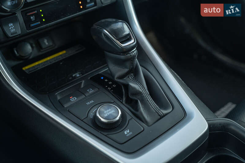 Внедорожник / Кроссовер Toyota RAV4 2020 в Черновцах фото 36 Внедорожник / Кроссовер Toyota RAV4 2020 в Черновцах