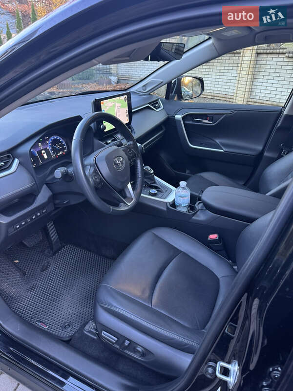 Внедорожник / Кроссовер Toyota RAV4 2023 в Львове фото 10 Внедорожник / Кроссовер Toyota RAV4 2023 в Львове
