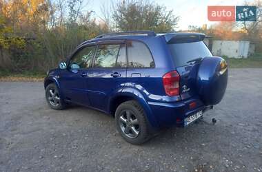 Внедорожник / Кроссовер Toyota RAV4 2001 в Гнивани