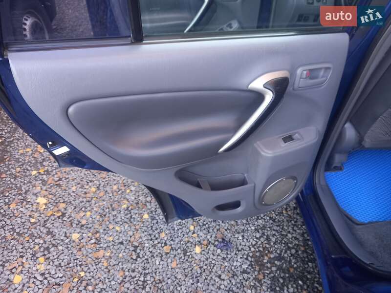 Внедорожник / Кроссовер Toyota RAV4 2001 в Гнивани фото 23 Внедорожник / Кроссовер Toyota RAV4 2001 в Гнивани