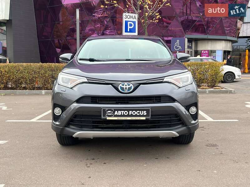 Внедорожник / Кроссовер Toyota RAV4 2016 в Киеве фото 2 Внедорожник / Кроссовер Toyota RAV4 2016 в Киеве
