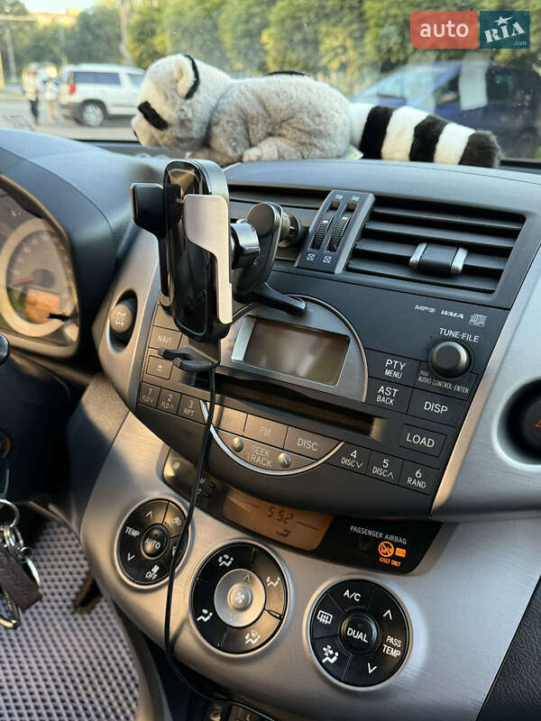 Внедорожник / Кроссовер Toyota RAV4 2006 в Днепре фото 18 Внедорожник / Кроссовер Toyota RAV4 2006 в Днепре