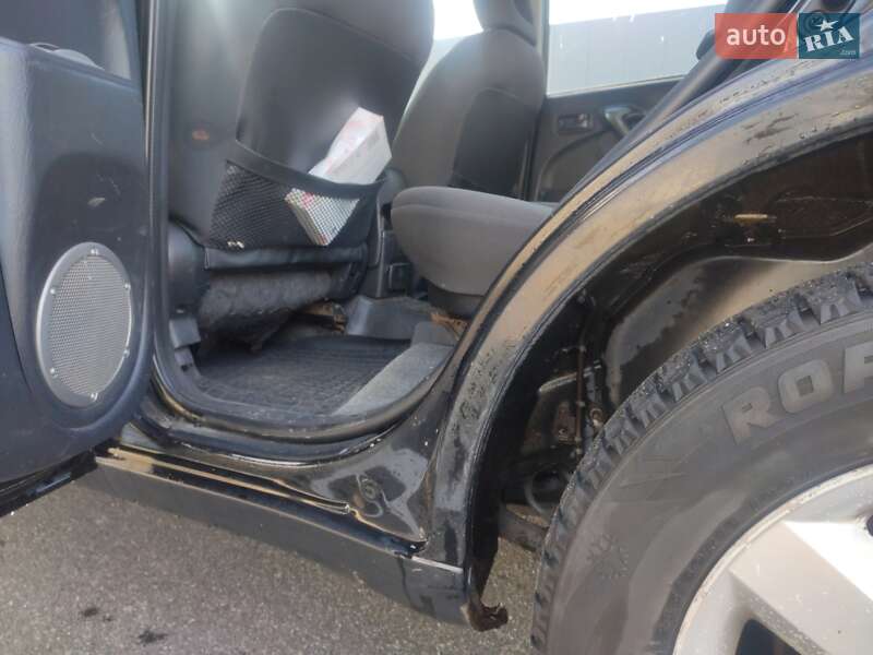 Внедорожник / Кроссовер Toyota RAV4 2004 в Киеве фото 7 Внедорожник / Кроссовер Toyota RAV4 2004 в Киеве