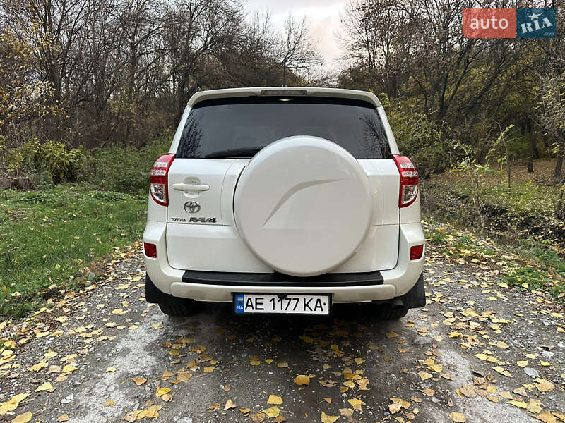 Внедорожник / Кроссовер Toyota RAV4 2010 в Днепре фото 4 Внедорожник / Кроссовер Toyota RAV4 2010 в Днепре