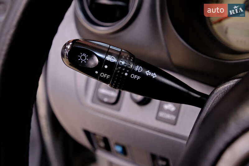 Позашляховик / Кросовер Toyota RAV4 2001 в Одесі