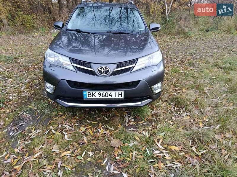 Внедорожник / Кроссовер Toyota RAV4 2014 в Ровно фото 2 Внедорожник / Кроссовер Toyota RAV4 2014 в Ровно