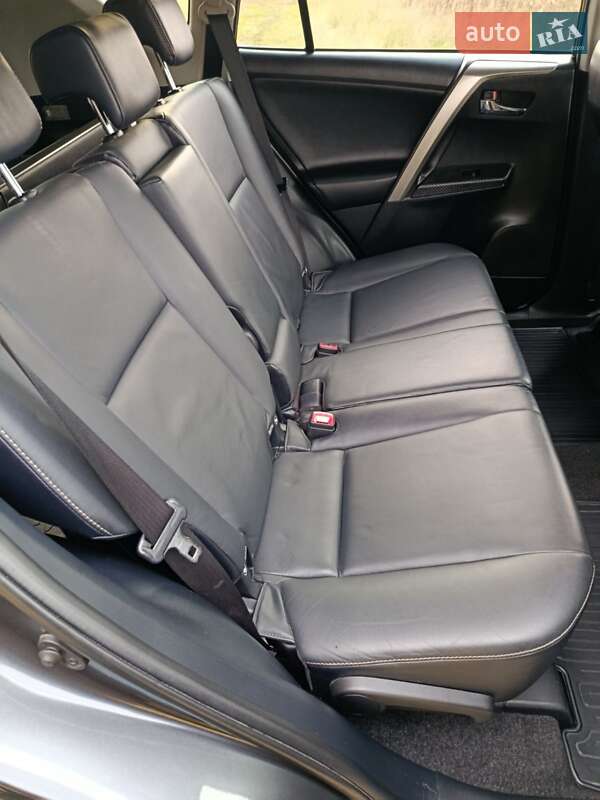Внедорожник / Кроссовер Toyota RAV4 2014 в Ровно фото 5 Внедорожник / Кроссовер Toyota RAV4 2014 в Ровно