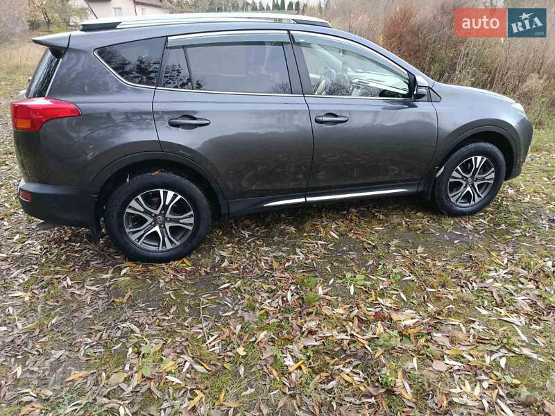 Внедорожник / Кроссовер Toyota RAV4 2014 в Ровно фото 12 Внедорожник / Кроссовер Toyota RAV4 2014 в Ровно
