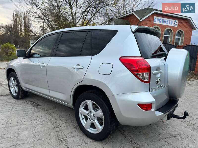 Внедорожник / Кроссовер Toyota RAV4 2009 в Ахтырке фото 16 Внедорожник / Кроссовер Toyota RAV4 2009 в Ахтырке