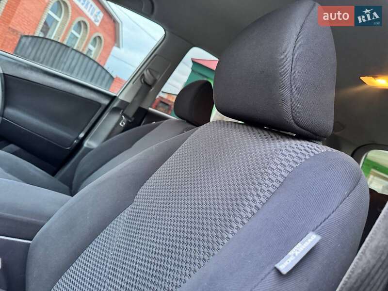 Внедорожник / Кроссовер Toyota RAV4 2009 в Ахтырке фото 19 Внедорожник / Кроссовер Toyota RAV4 2009 в Ахтырке