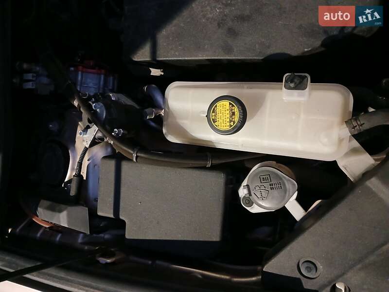 Внедорожник / Кроссовер Toyota RAV4 2011 в Львове фото 9 Внедорожник / Кроссовер Toyota RAV4 2011 в Львове