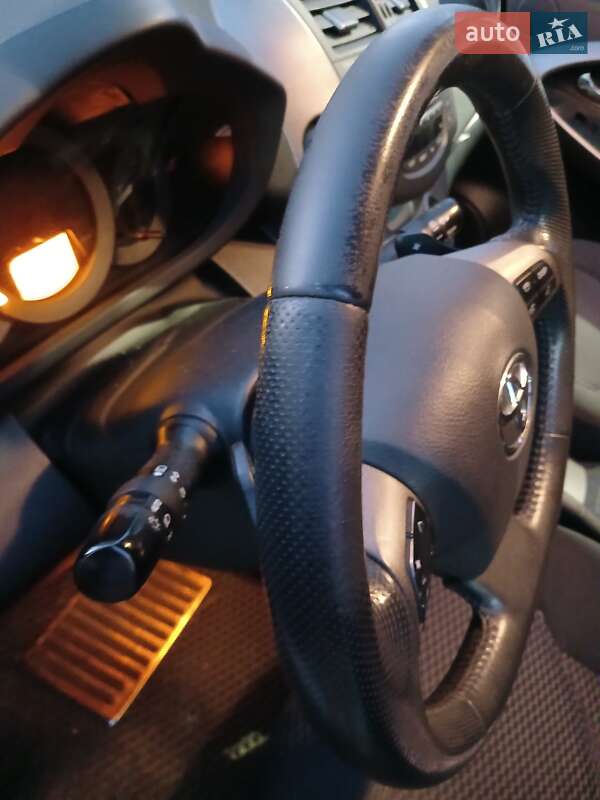 Внедорожник / Кроссовер Toyota RAV4 2011 в Львове фото 27 Внедорожник / Кроссовер Toyota RAV4 2011 в Львове