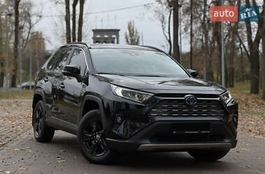 Внедорожник / Кроссовер Toyota RAV4 2023 в Киеве