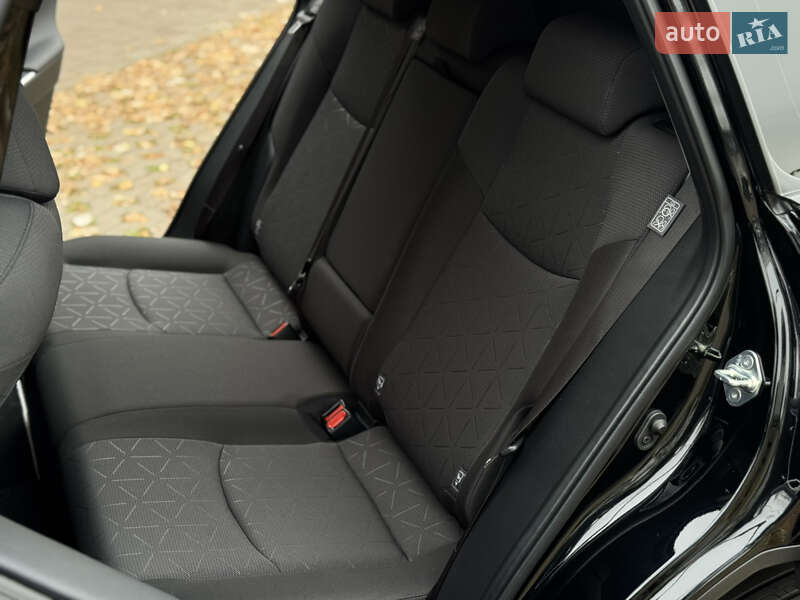 Внедорожник / Кроссовер Toyota RAV4 2023 в Киеве фото 43 Внедорожник / Кроссовер Toyota RAV4 2023 в Киеве