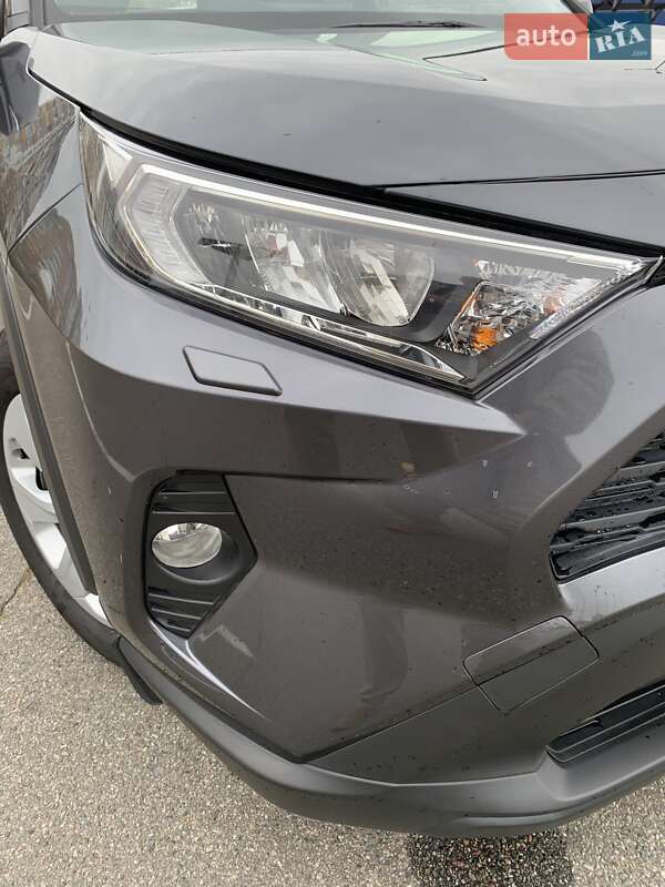 Внедорожник / Кроссовер Toyota RAV4 2020 в Киеве фото 15 Внедорожник / Кроссовер Toyota RAV4 2020 в Киеве