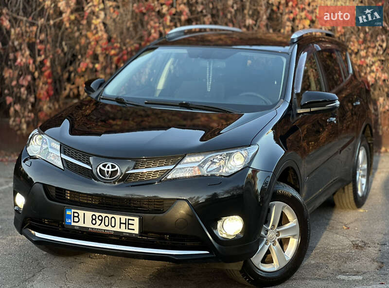 Внедорожник / Кроссовер Toyota RAV4 2013 в Кропивницком